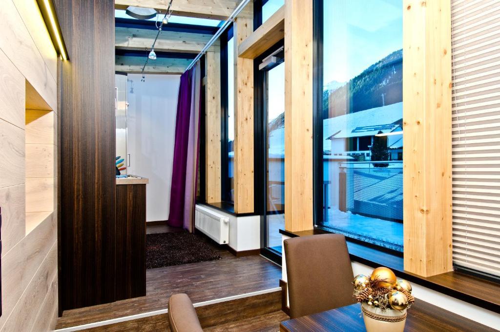 Astellina Hotel-Apart Ischgl Phòng bức ảnh